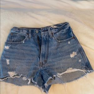 Jean cutoffs Abercrombie and Fitch